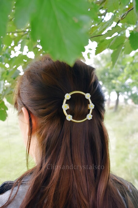 Gold Flower Hair Piece, Circle Daisy Vintage Style Boho Hair  display picture 1