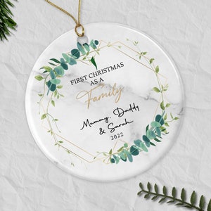 First Christmas As A Family Decoration, Personalised Ornament For Christmas With Family Names Gift Ceramic Ornament For Christmas CDC004