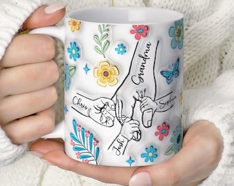 Personalised Grandma Mug with Custom Names For Family, Children Hands Coffee Cup with Floral 3D Effect for Mother's Day, Gift for Nan