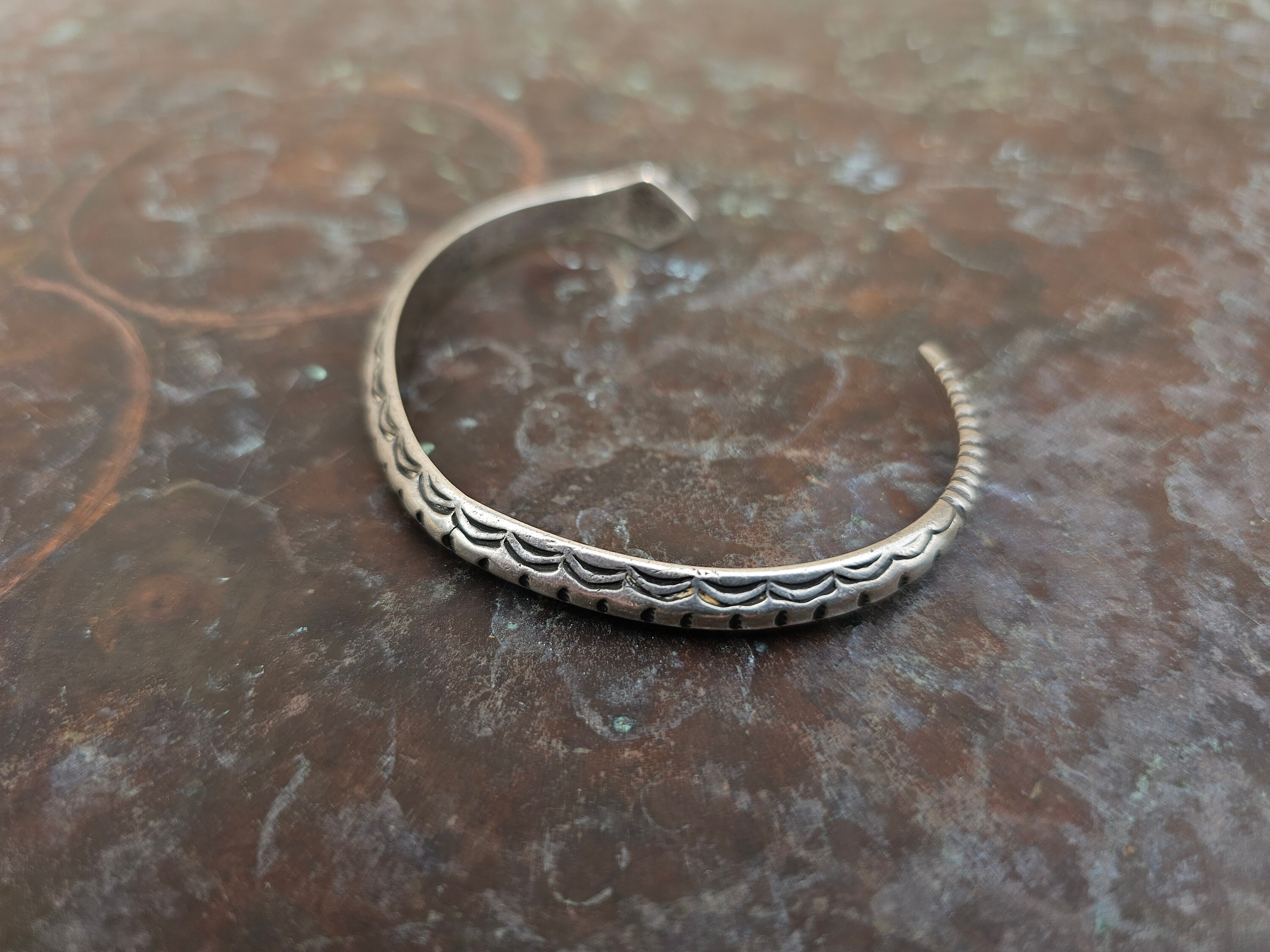 超希少!VTG NAVAJO 1940's SNAKE DESIGN CARINATED STAMPED