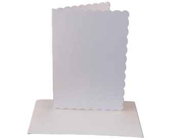 50 Pack - 5x7 Scalloped White Card Blanks & Envelopes - 300gsm
