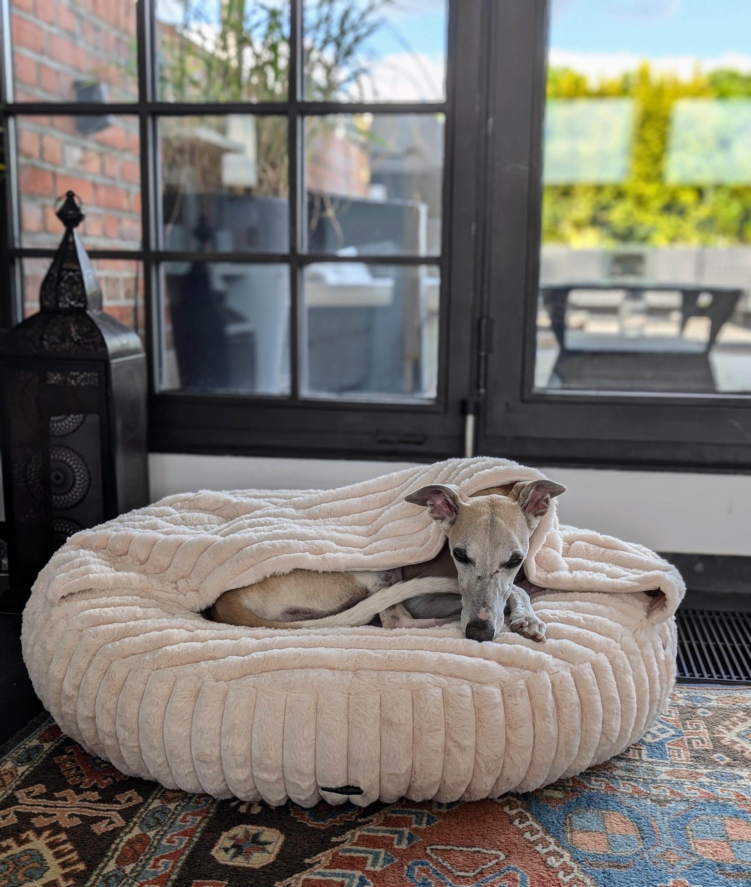 Luxury Flocke, Hyggebed, Cosybed cover with lid made of high-quality faux fur beige