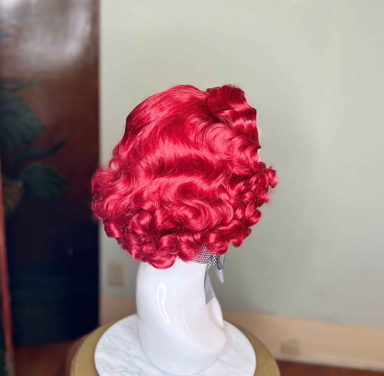 Ruby Red Finger Waves Wig, 1920s 1930s Hairstyle! Be a Flapper in This ...