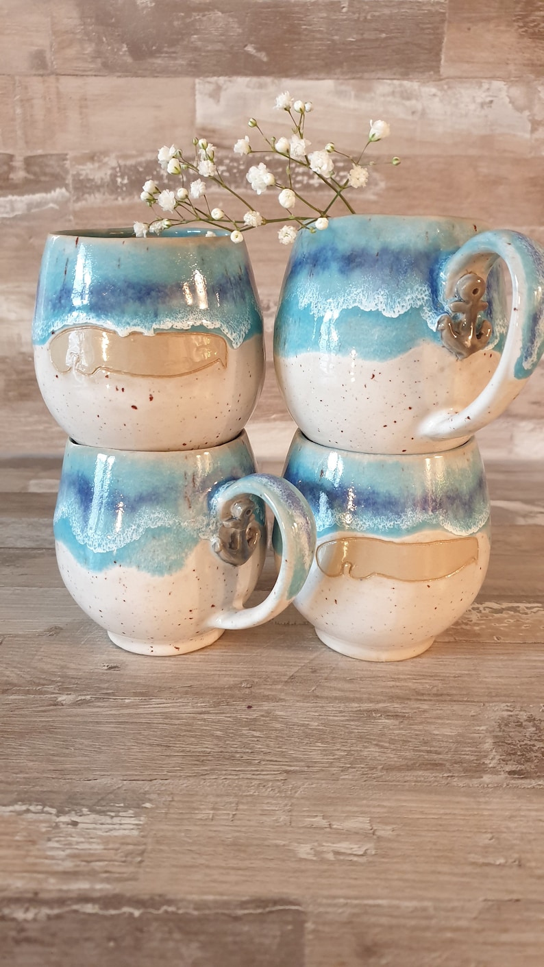 handgetöpferte Keramik Tasse von Norderney mit Anker Bild 1