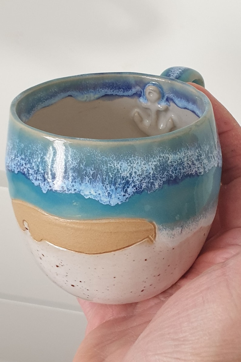 handgetöpferte Keramik Tasse von Norderney mit Anker Bild 4