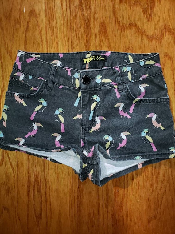 Cute toucan print denim shorts