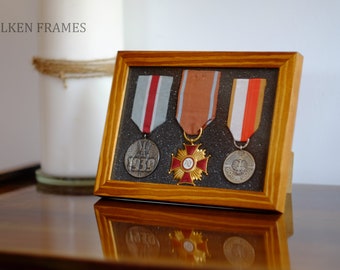Marco de madera militar 13x18 18x13 para pedidos de medallas y otros, caja de sombra militar fuerza del ejército esponja producto hecho a mano caja 3d de roble
