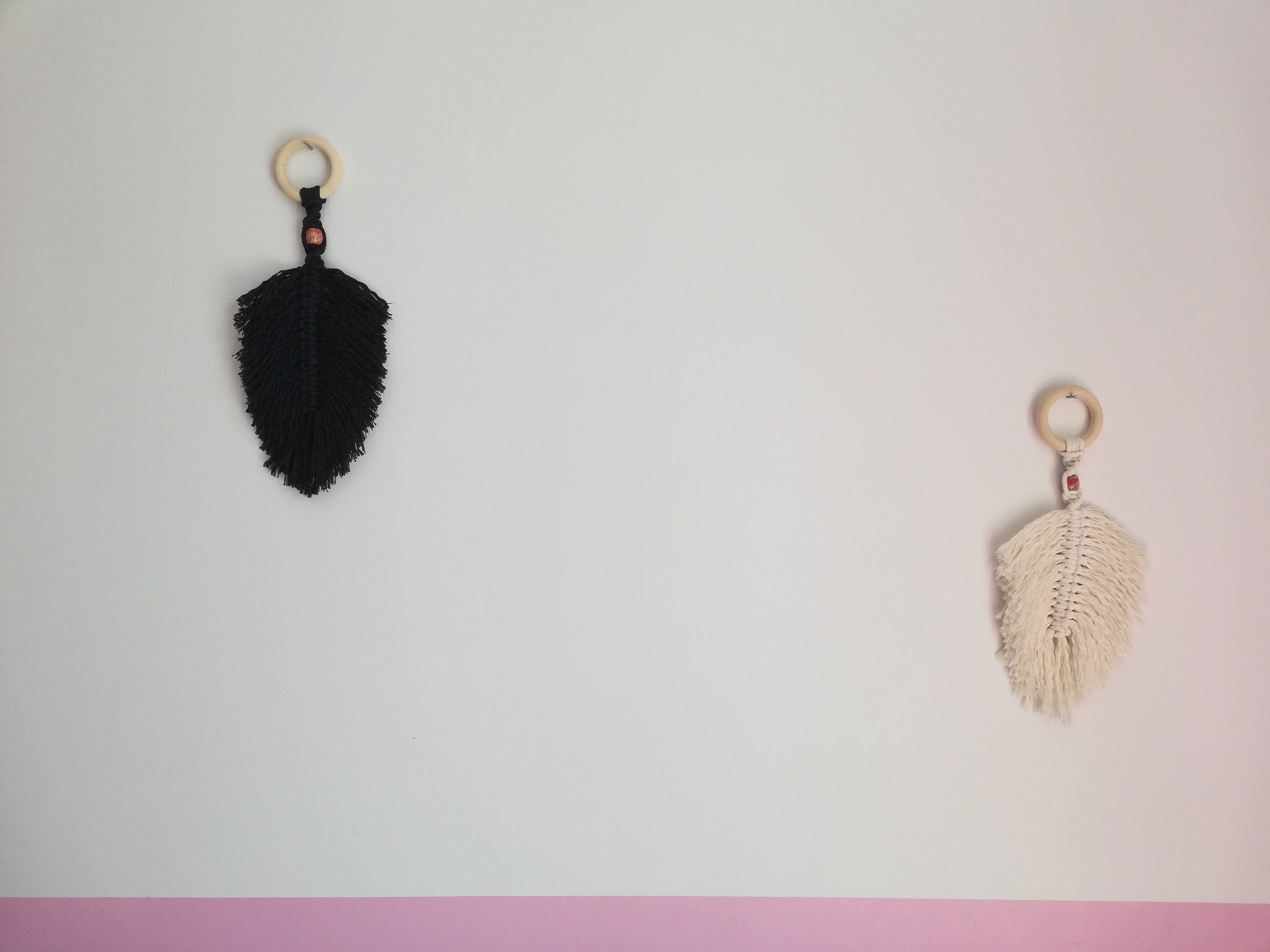 Duo de Plumes en Macramé - Yin et Yang