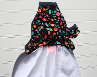 Kaycee's Gnome Kitchen Towel, Flour Sack Towel, Spring Decor, Kitchen Decor, gnome, gnomes, Kitchen Towel, Tea Towel