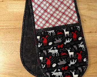 Black, Red and Grey Woodland Friends Themed Double Oven Mitt, Pot Holder, Hot Pad, Double Hot Pad