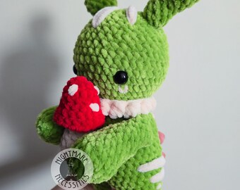 Forest Alien plushie, crochet, amigurumi
