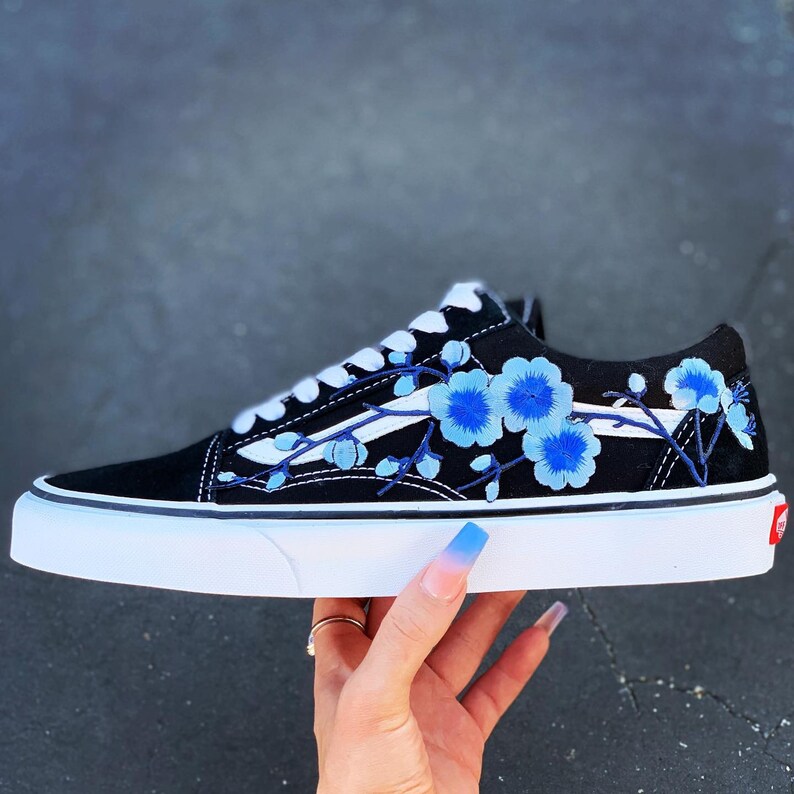 vans cherry vans cherry