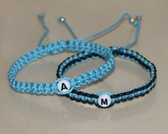 Armband mit Initialen, Freundschaftsarmband, Namensarmband, Armband mit Buchstaben, Makrameearmband