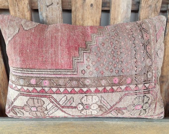 Tribal Turkish Rug Pillow,Handmade Vintage 16x24 Lumbar Carpet Pillow,Wool Vintage Pillow,Ushak Carpet Pillow,Hemp Pillow,Kilim Pillow,2214