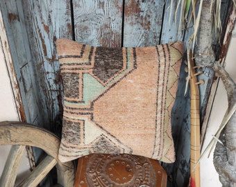 Tribal Turkish Rug Pillow,20x20 Handmade Vintage Carpet Pillow,Wool Vintage Oushak Carpet Pillow,Hemp Pillow,Kilim Pillow,Pillow Case,2248