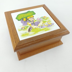 Vintage Wooden Girls Jewelry Box Kitsch Tile Top Girl Ducks Mushrooms Retro