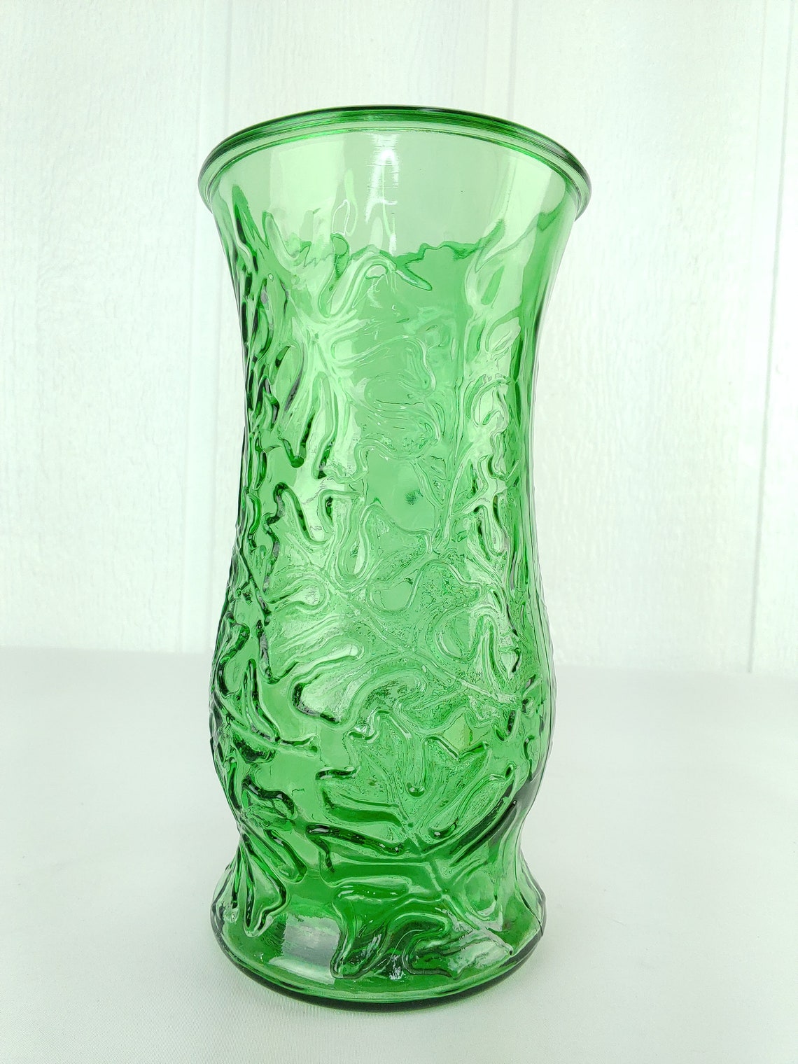 Vintage Green Flower Vase Textured 9.5 Mid Century Etsy