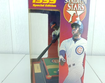 Hasbro Starting Lineup Stadium Stars Sammy Sosa Figurine 1999