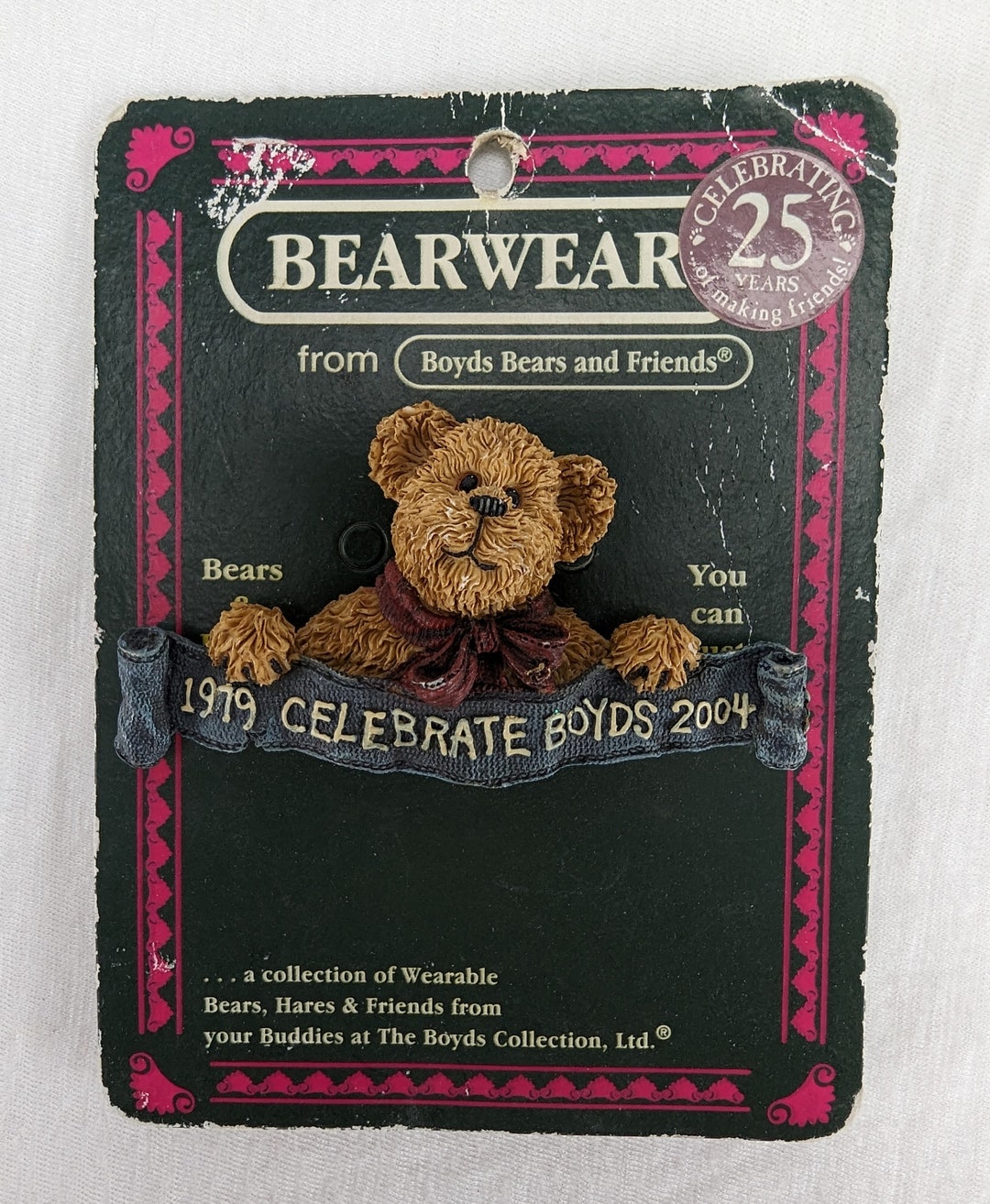 Boyds Bears & Friends ベアウェア ラペルピン ブローチ 2004 25周年