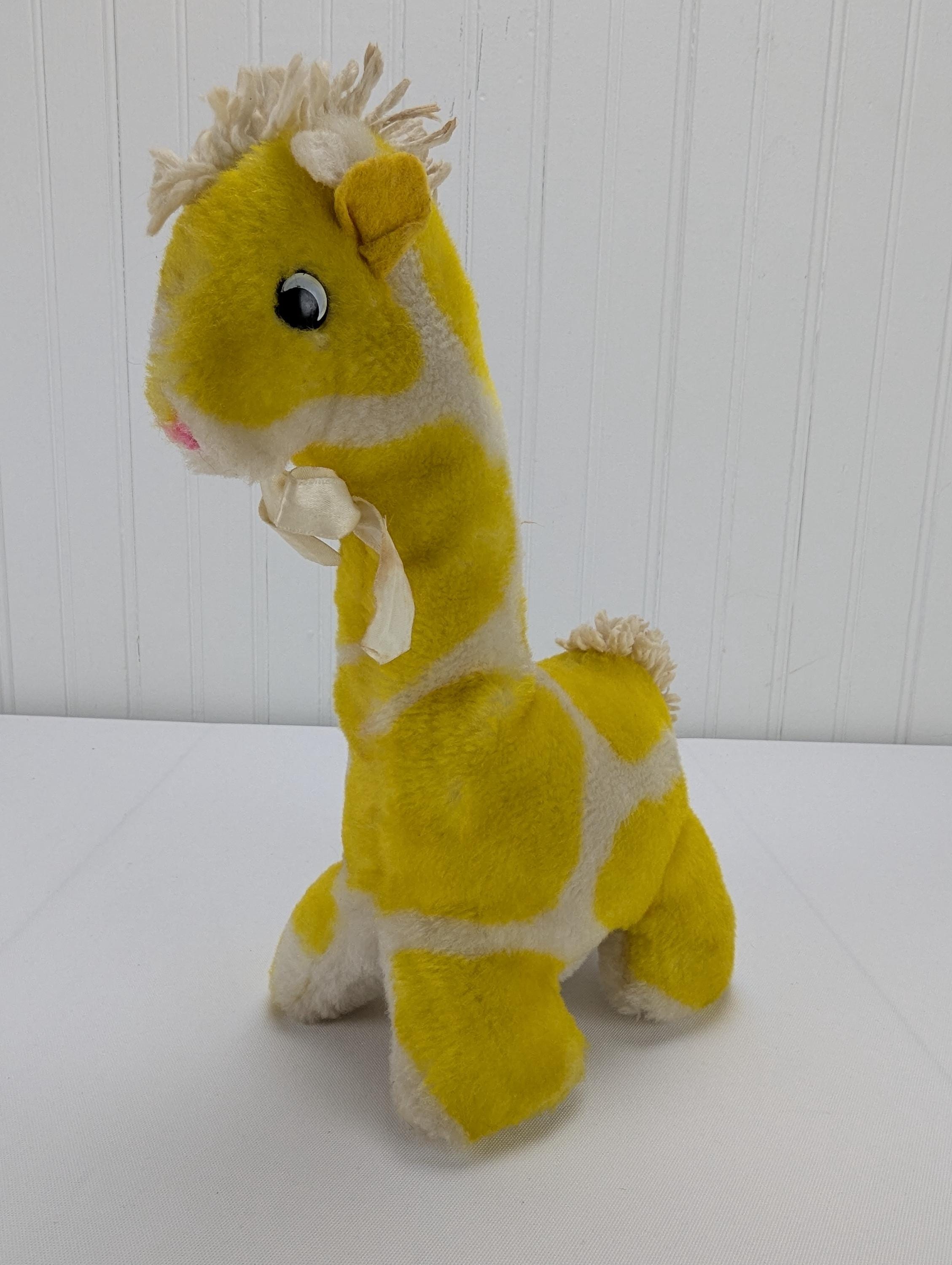 Vintage Eden Yellow Giraffe Musical Plush Windup Stuffed Animal
