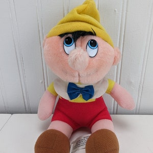 Vintage Classic Pinocchio Plush 8" Stuffed Doll Walt Disney Productions
