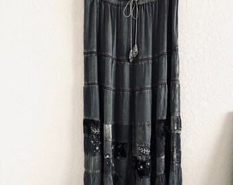 Vintage Magic Black Cotton Boho Gothic Embroidered Maxi Skirt Size Large