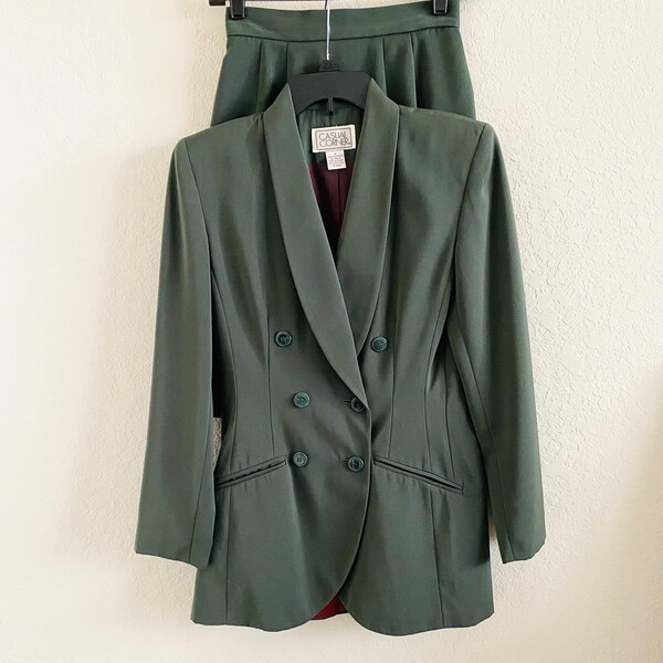 Casual Corner 90s Vintage Rare Green 2 Piece Skirt Suit Size 4