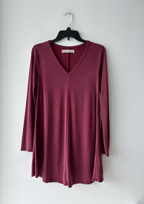 burgundy v neck sweater dress Burgundy Maxi Sweater Dress – JuniperRose main image 0