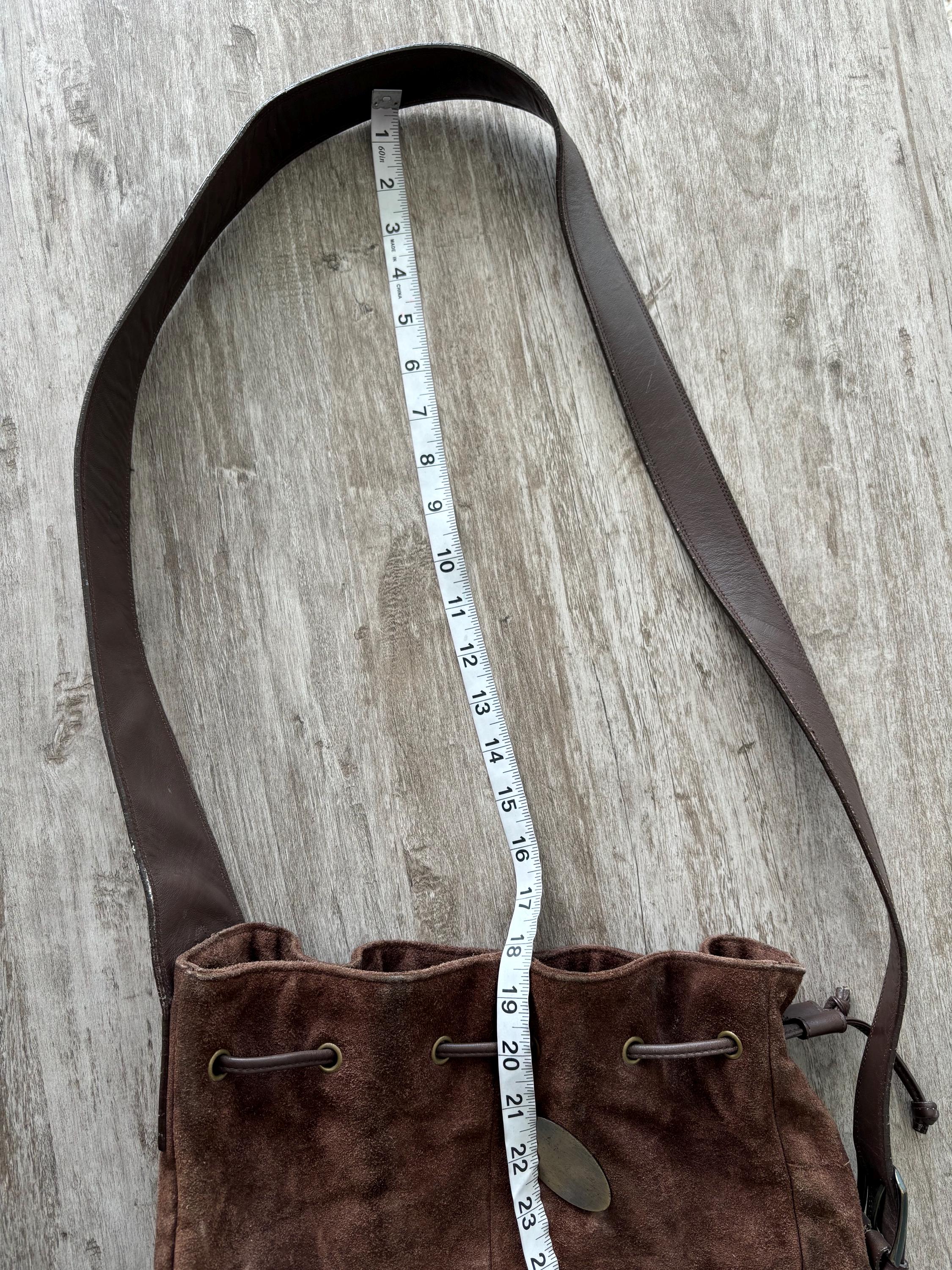 90s VTG Kenneth Cole Bucket Bag Brown Suede Leather Drawstring