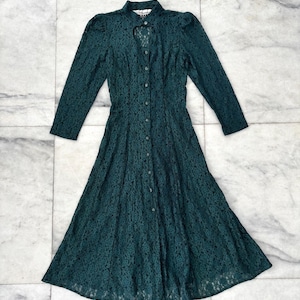 ann taylor loft green dress Ann Taylor LOFT Green Blue Red Floral V Neck Midi Dress 4 Petite NEW