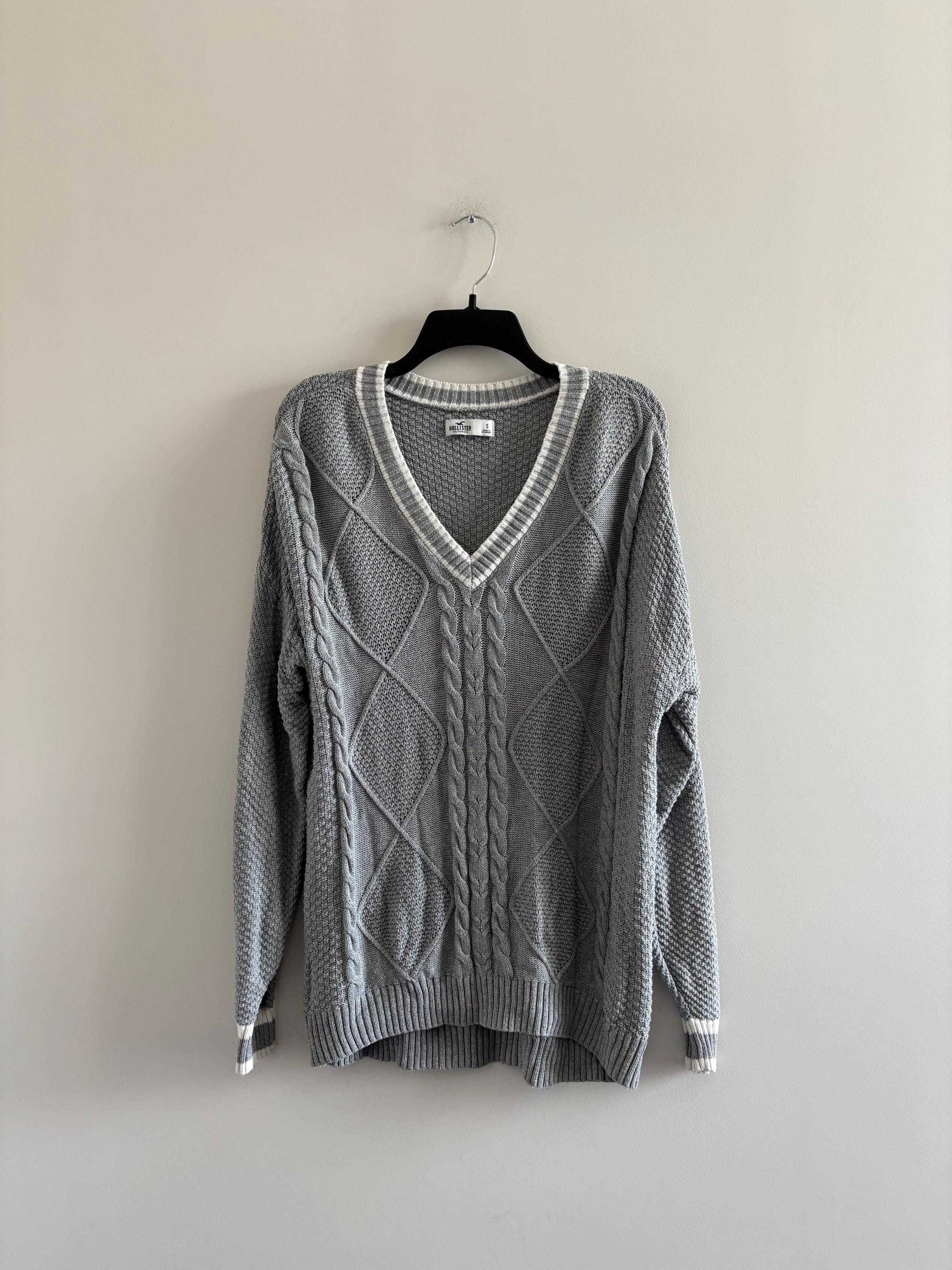 Hollister V Neck - Etsy