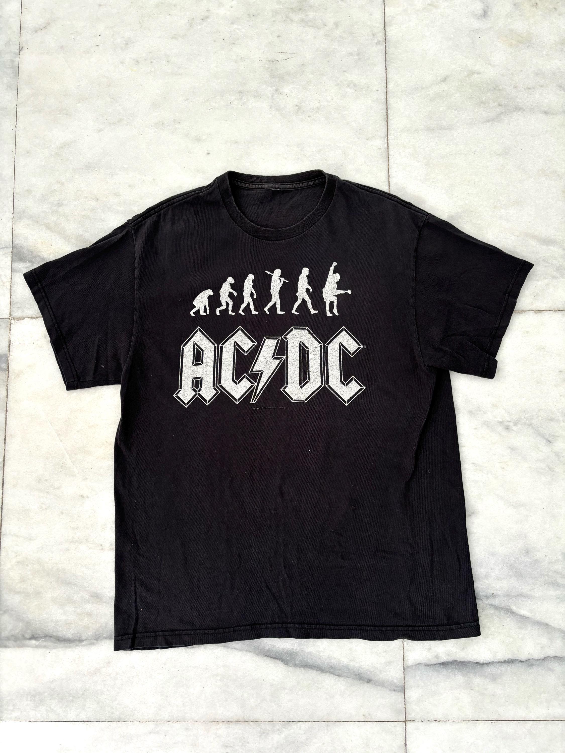 Camiseta vintage de la gira de AC/DC de los 90, negra, de manga