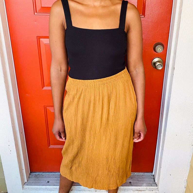 Sport VTG Tan Crinkle Peasant Skirt 80s Vintage Camel Tan Long Skirt 80s A.C
