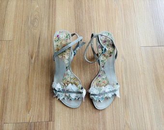 Kenzie Heels Babyblå Blommig Fladdrande Tyg Strappy Sandal Öppen Tå Dam 7.5 Boho Y2K Feminin