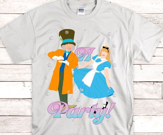 DLP限定 ディズニーランドパリ 不思議の国のアリス Tシャツ 夢と輝きをもっと輝かせよう - 不思議の国のアリス