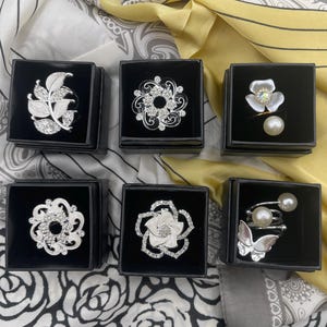 Scarf Ring - Beautiful with pearl and rhinestones