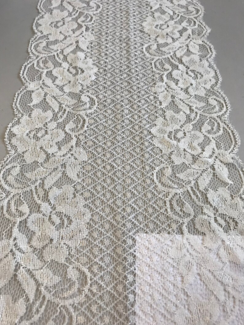 lace off white