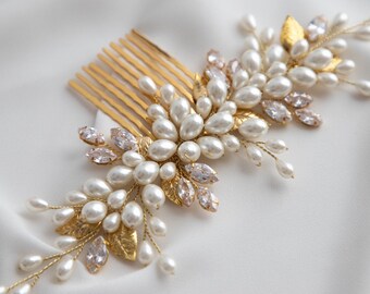 Bridal Ivory Pearl hair comb, Ivory gold wedding pearl headpiece, Bridal gold crystal headpiece, Pearl hair accessories
