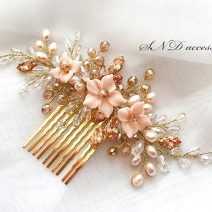 Blush Pink Wedding hair comb, Gold Bridal flowers headpiece, Champagne Floral hair accessories, Crystal hair comb, Bridesmaids jewelry