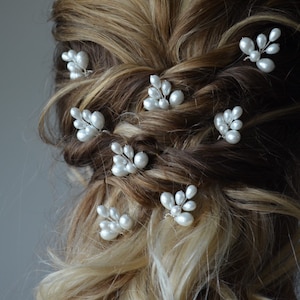 Pearl hair pins, Bridal white hair pins, Wedding white headpiece, Bridal pearl hair accessories, Floral design, Silver hair pins