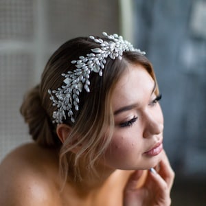 Pearl hair tiara, White pearl silver wedding headband, Bridal pearl headpiece, Wedding hair crown