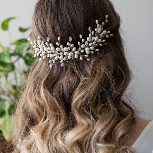 Wedding Pearl bridal hair comb, Ivory gold wedding pearl headpiece, Bridal gold crystal headpiece, Pearl hair accessories - .br Wedding Pearl bridal hair comb, Ivory gold wedding pearl headpiece, Bridal gold crystal headpiece, Pearl hair accessories - .br