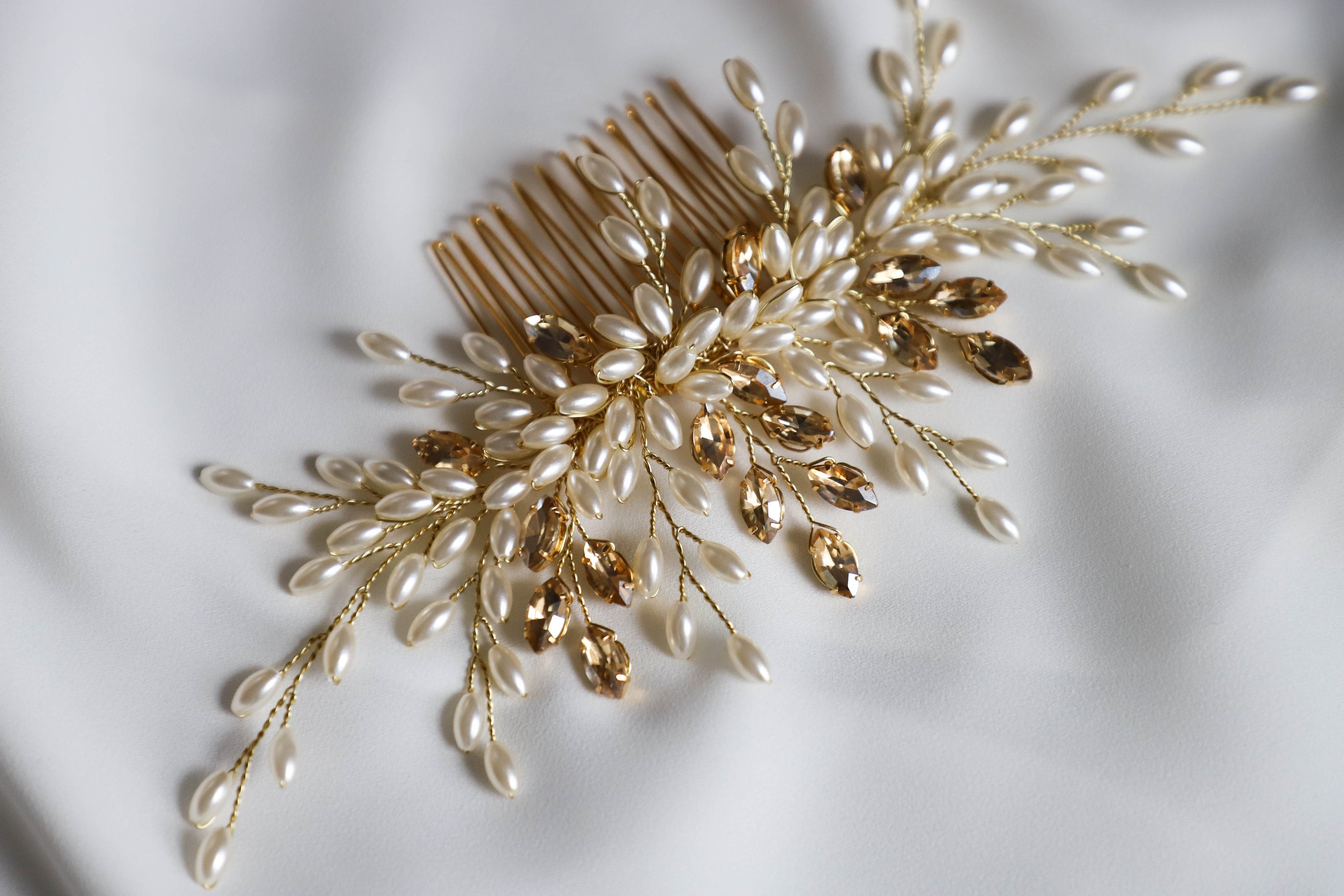 6 Pack Vintage Hair Side Combs for Women Decorative, ECANGO Retro Gold  Pearl Rhinestone Metal Hair