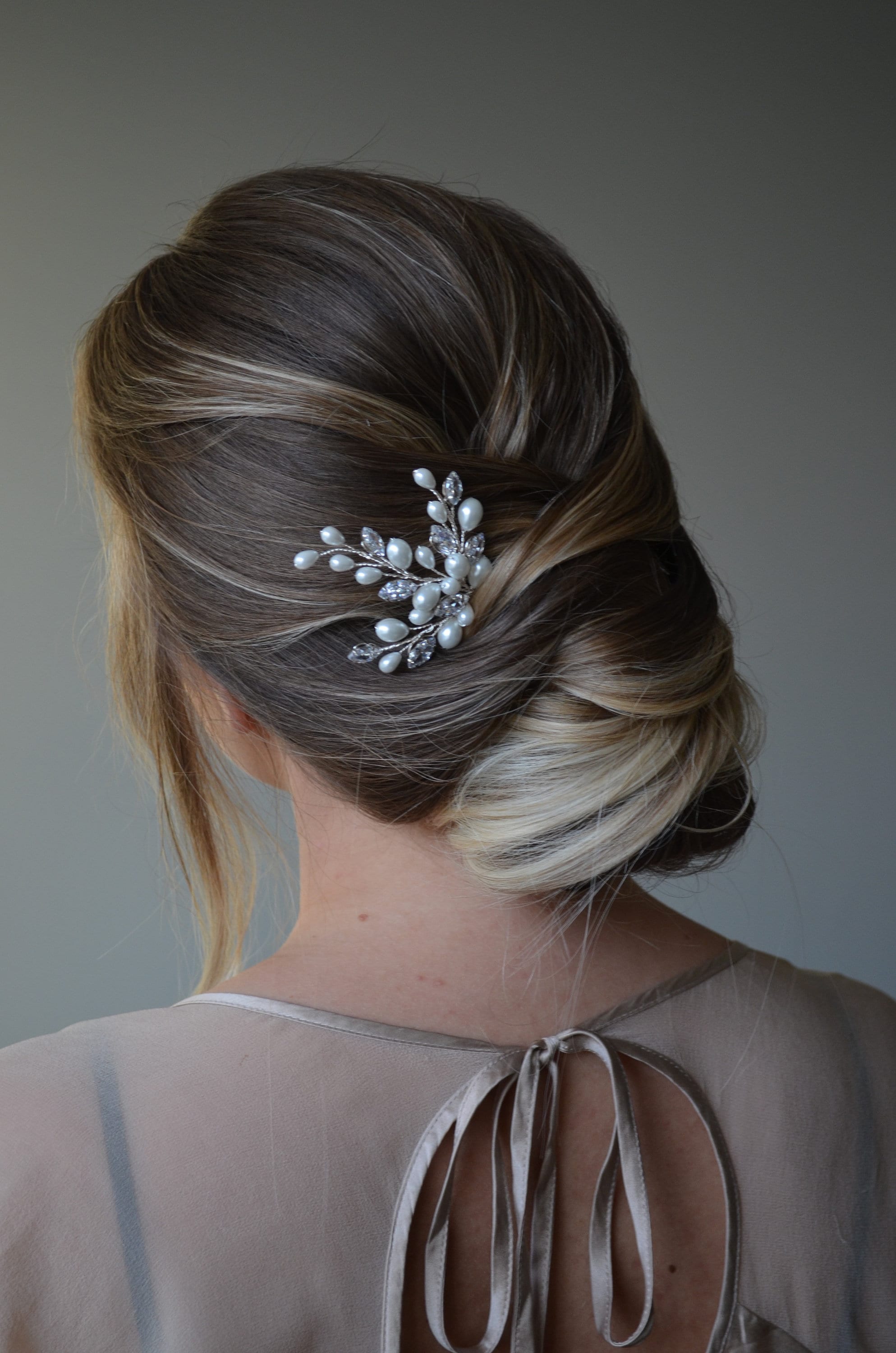 Pearl crystal hair pin, Bridal white hair pins, Zircon crystal Wedding