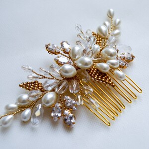 Ivory gold Bridal hair comb, Pearl Crystal headpiece, Wedding gold pearl hair comb, zirconium crystal hair accessory
