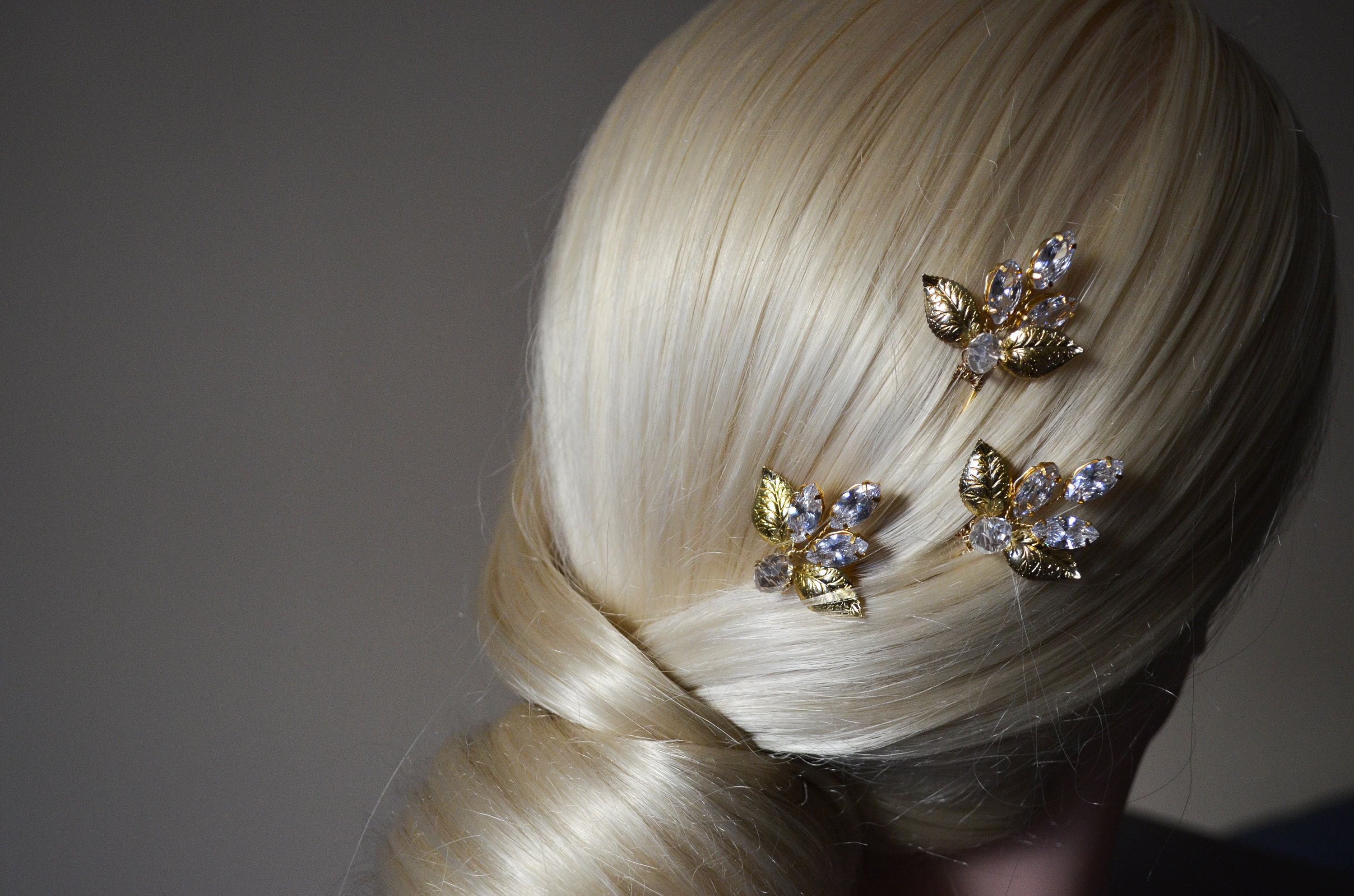 Bridal Hair Pins Set of 3, Crystal Hair Pins, Wedding Gold  display picture 3