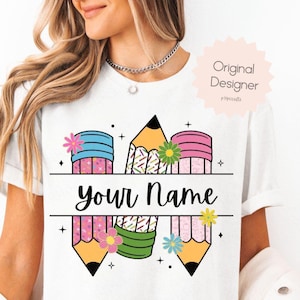 Preppy Benutzerdefinierte Name Rahmen Png, Zurück zu Schule Png, Lehrer Bleistift Png, Retro Schule Png, Lehrer Name Png-Datei, Bleistift personalisierte Kinder Png