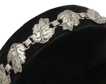 925 Silver Vintage Antique Dark Tone Grapes & Leaf Chain Bracelet BT9334