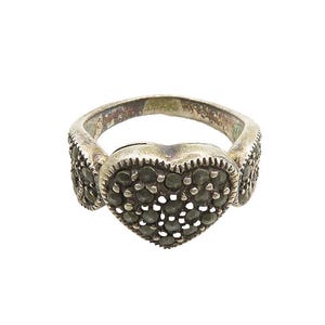 925 Sterling Silver Vintage Marcasite Love Heart Band Ring Sz 7 RG19558