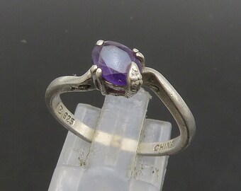 925 Sterling Silver - Vintage Prong Set Amethyst Smooth Band Ring Sz 7 - RG23779